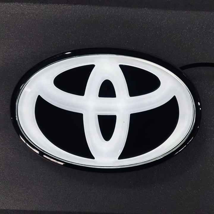 Toyota logo replacement